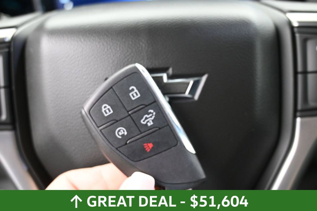 Used 2022 Chevrolet Silverado 1500 RST AWD/4WD image 43