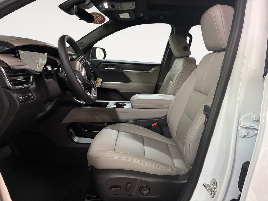 New 2026 GMC Acadia Elevation w/ Elevation Premium Package FWD image 9