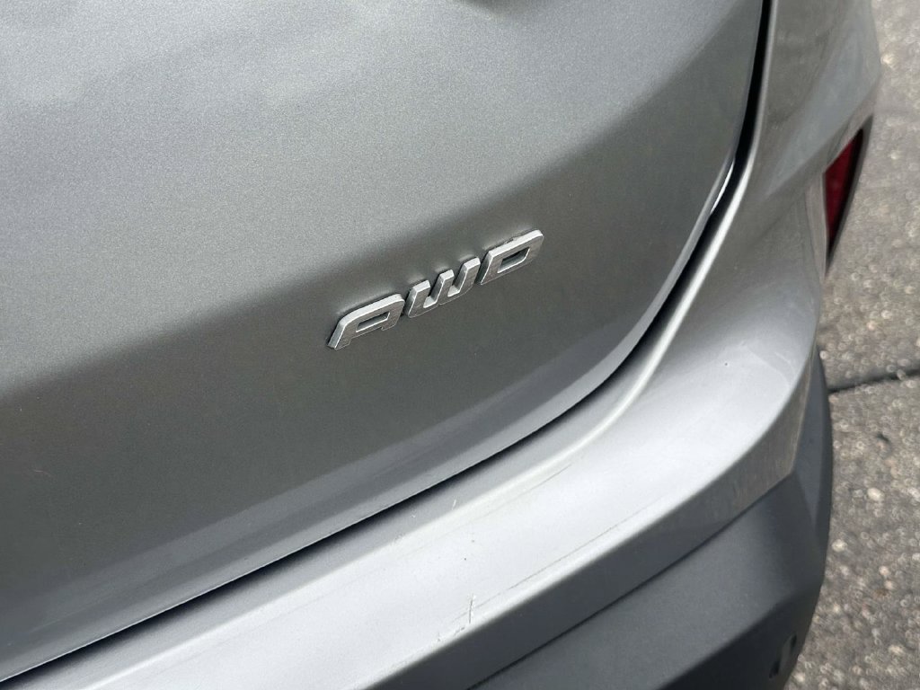 Used 2024 Ford Edge SEL AWD/4WD image 10