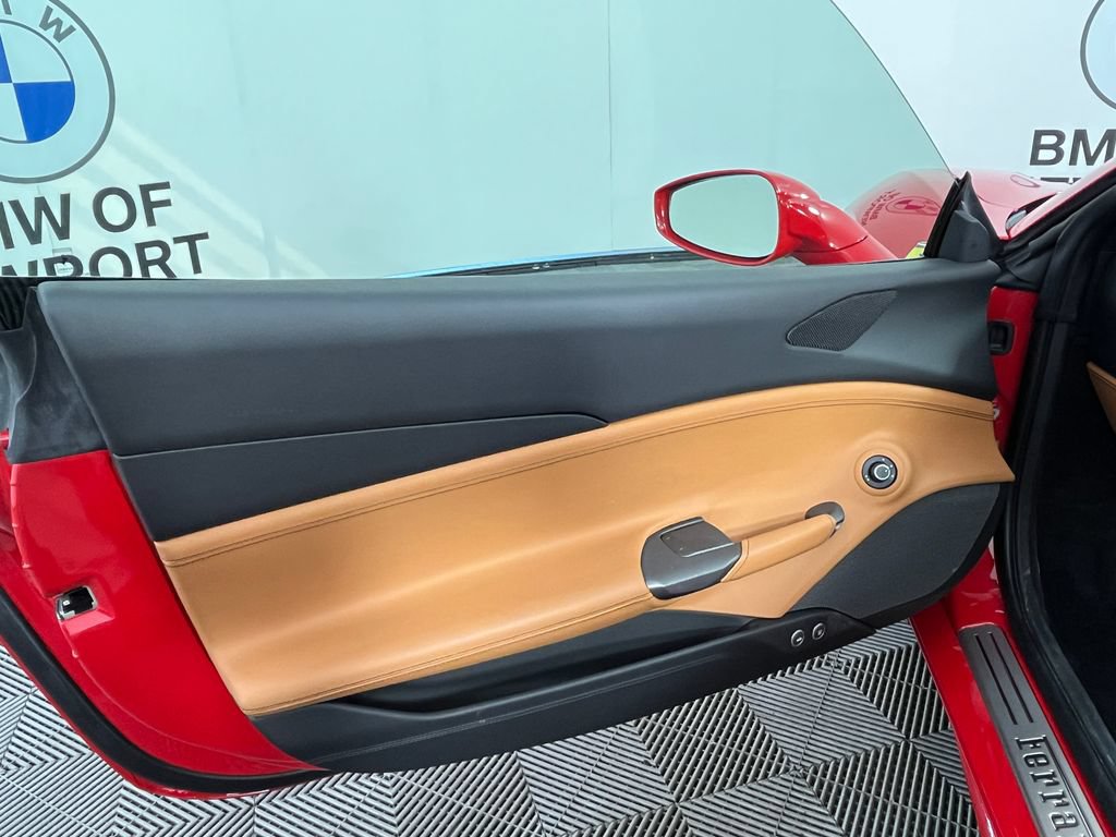 Used 2019 Ferrari 488 Spider RWD image 35