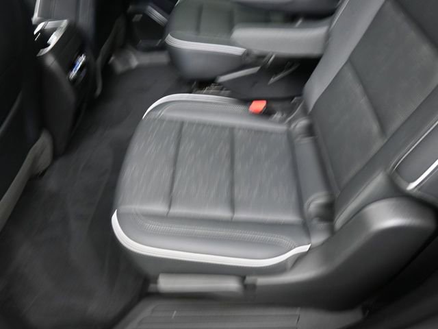 Used 2025 Buick Enclave Sport Touring image 22