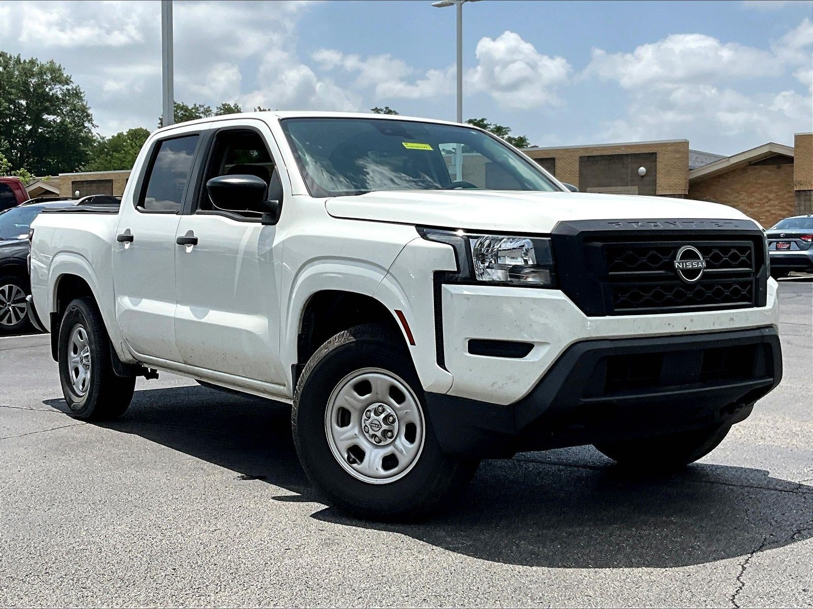 Used 2022 Nissan Frontier S w/ Technology Package AWD/4WD image 3