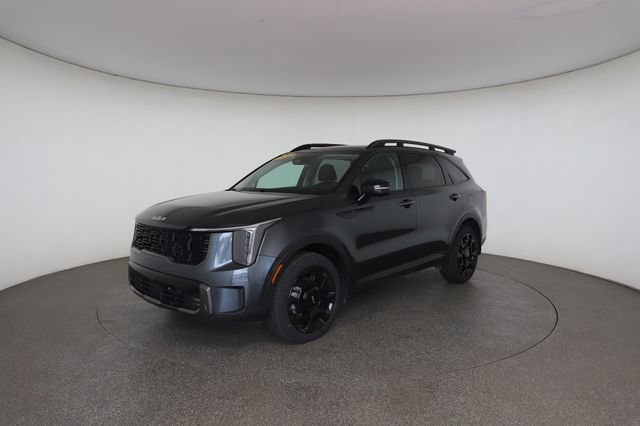 Used 2024 Kia Sorento AWD image 3