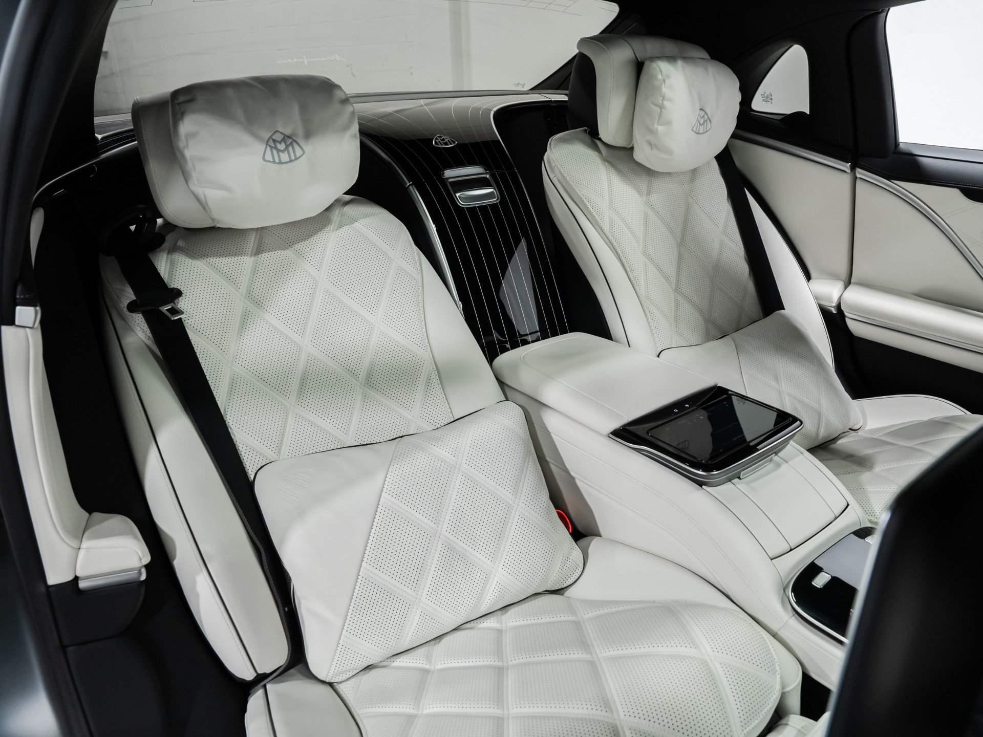 Used 2024 Mercedes-Benz Maybach S 680 4MATIC image 77