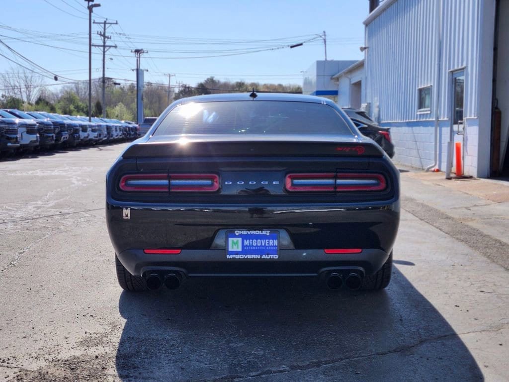 Used 2019 Dodge Challenger SRT Hellcat w/ Laguna Leather Package RWD image 4