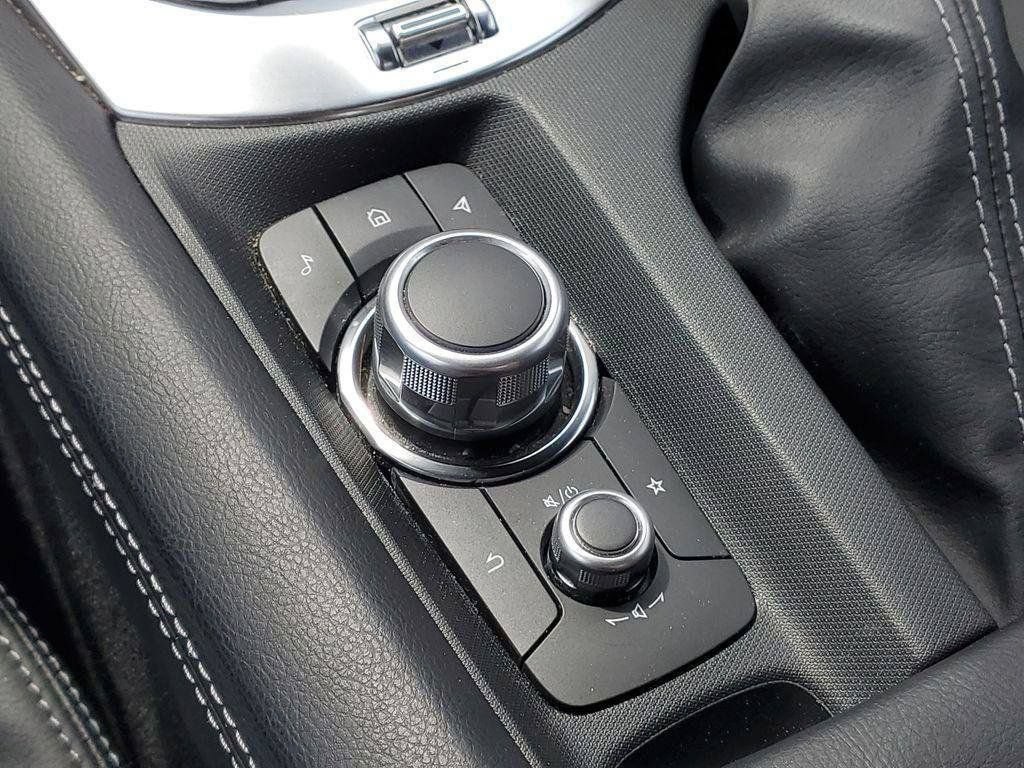 Used 2025 MAZDA MX-5 Miata RF Grand Touring RWD image 19