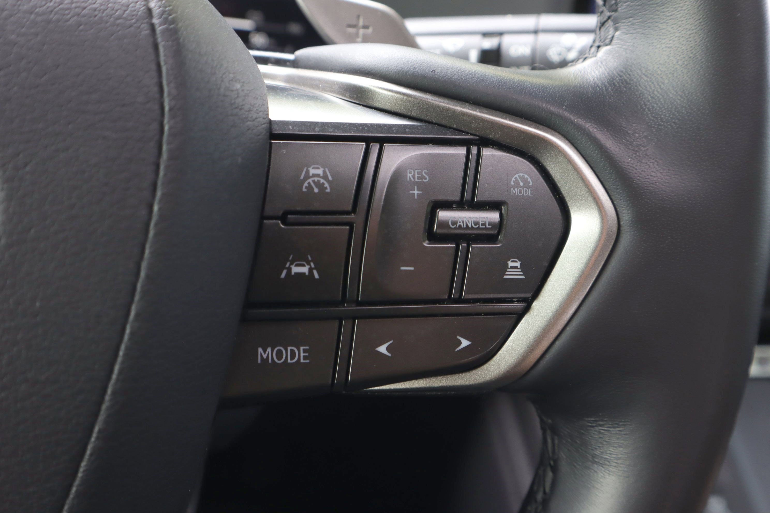 Used 2024 Lexus GX 550 AWD/4WD image 21