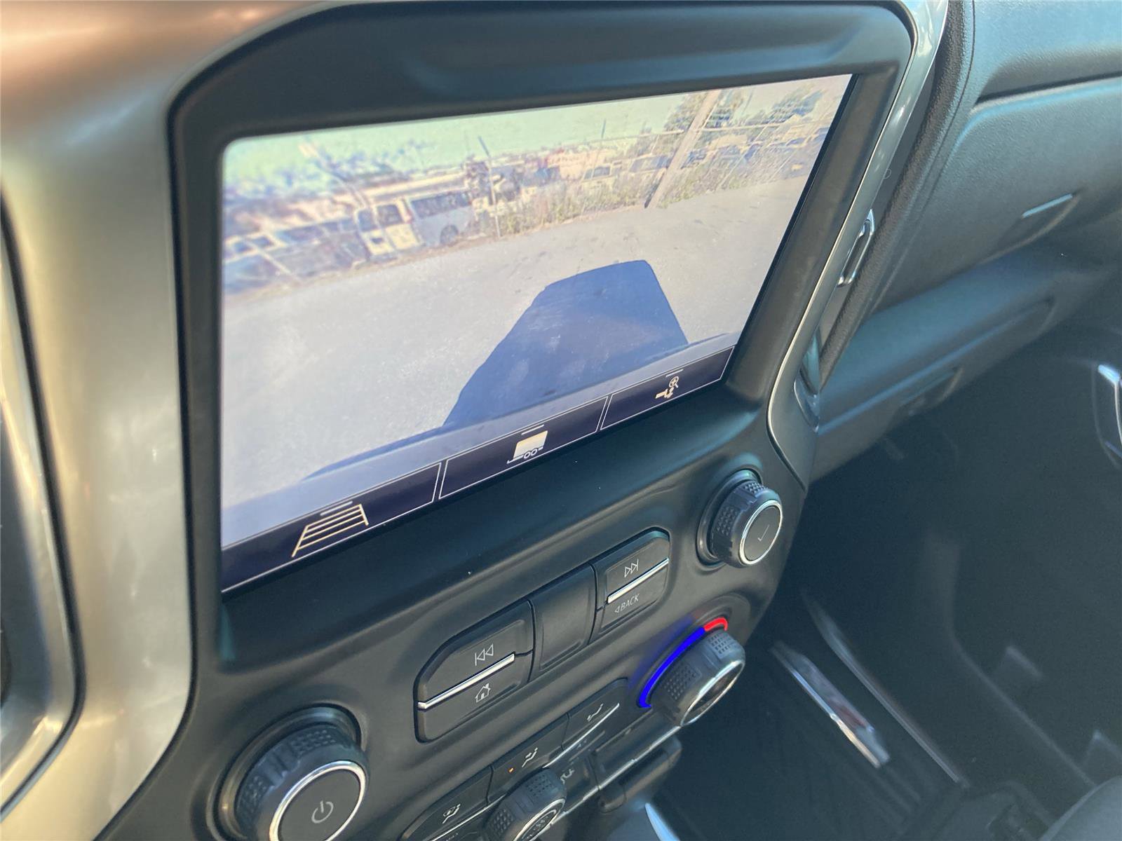 Used 2020 Chevrolet Silverado 1500 RST image 14