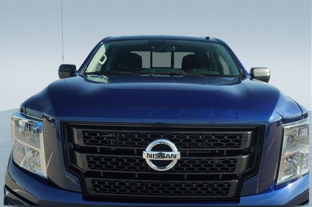 Used 2021 Nissan Titan SV w/ SV Convenience Package image 35