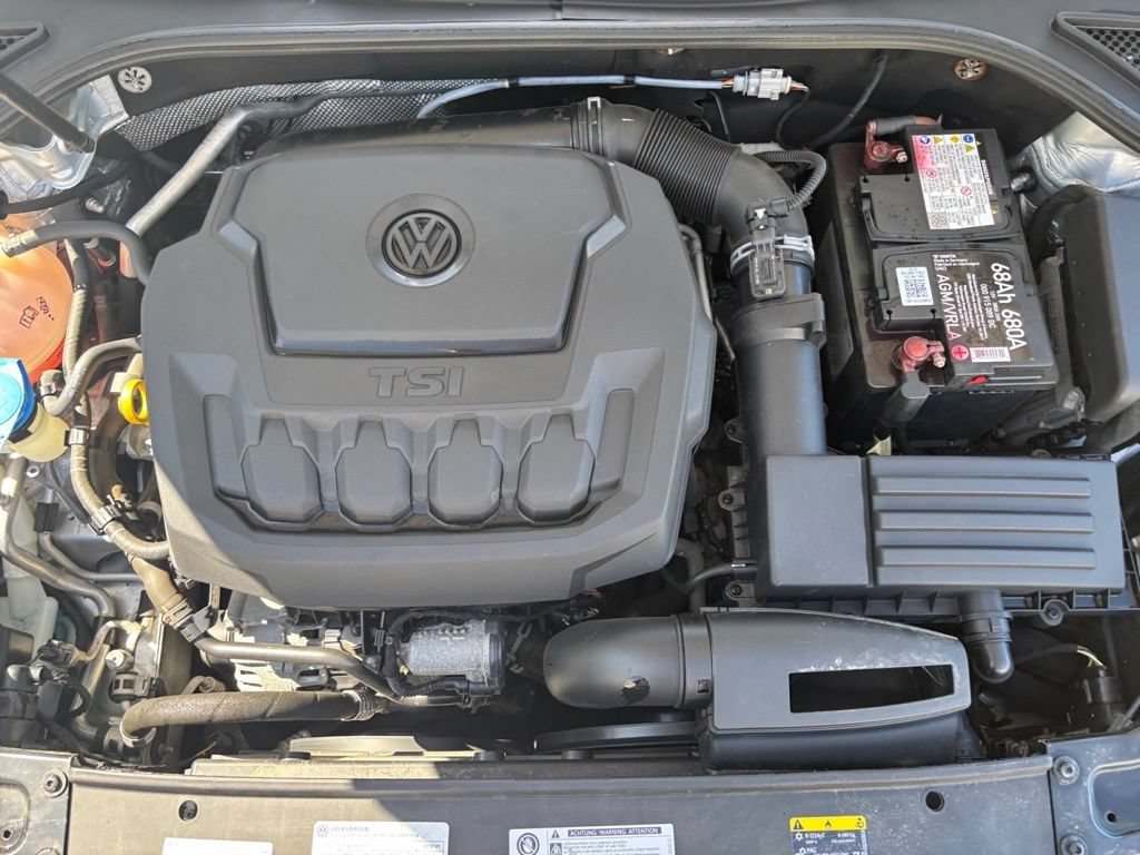 Used 2018 Volkswagen Passat 2.0T SE FWD image 10