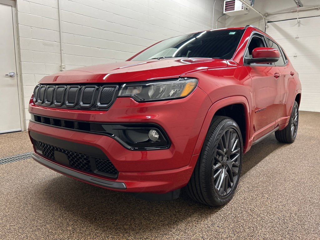 Used 2022 Jeep Compass Limited image 5