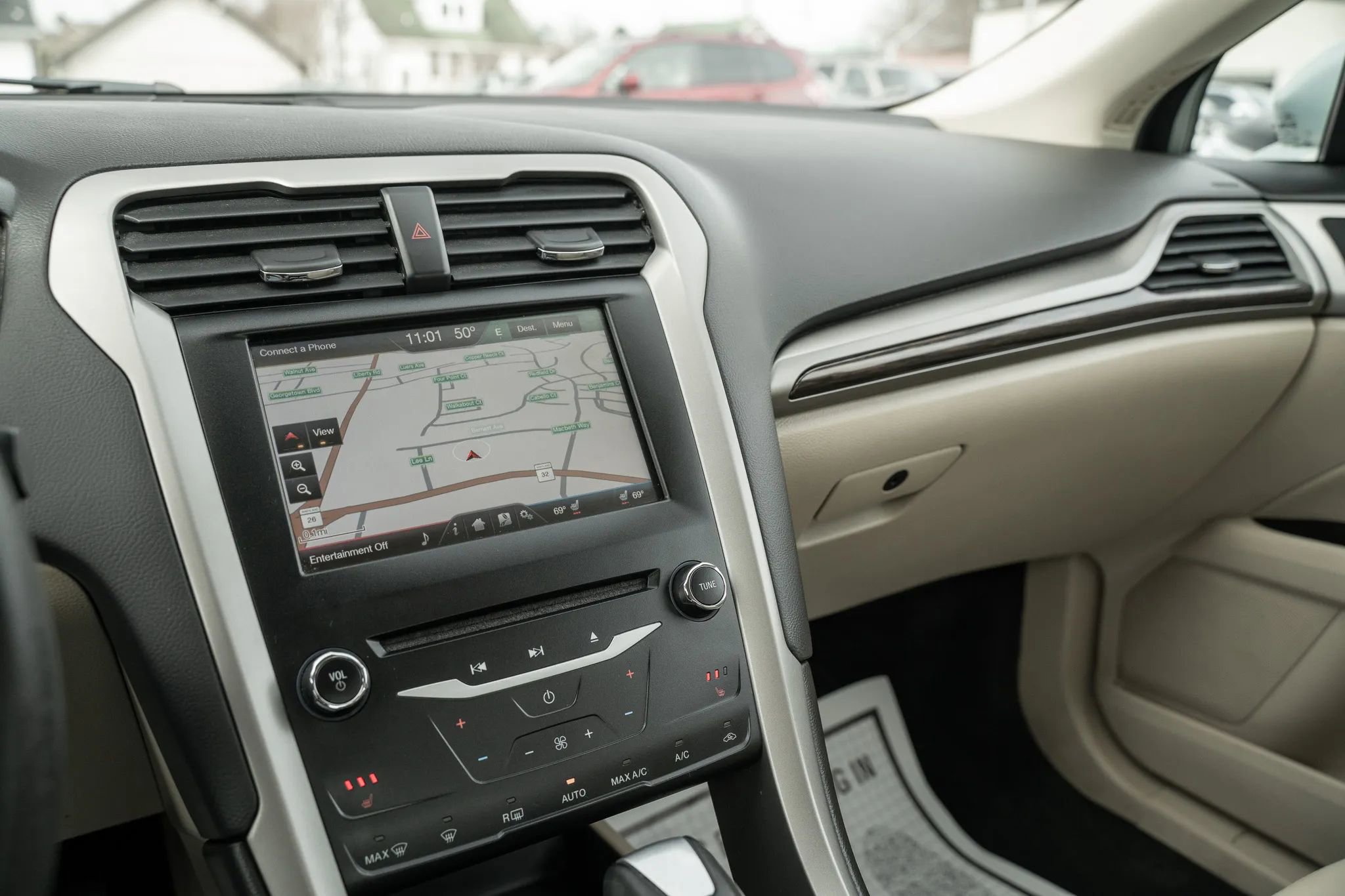 Used 2013 Ford Fusion SE image 19