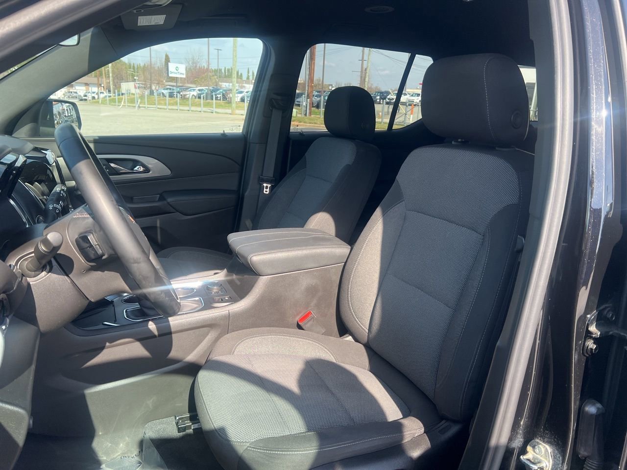 Used 2023 Chevrolet Traverse LT w/ LPO, Floor Liner Package image 17