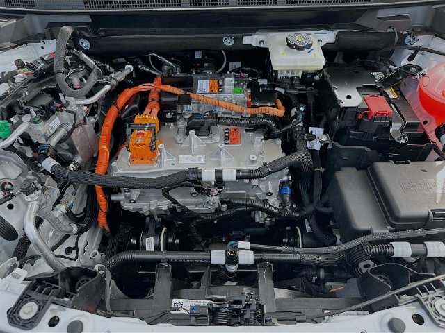 Used 2025 Chevrolet Equinox EV LT FWD image 33