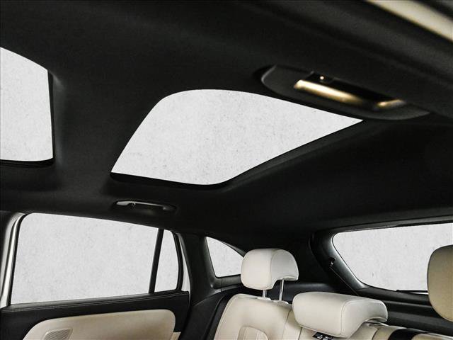 New 2026 Mercedes-Benz GLA 250 4MATIC image 21
