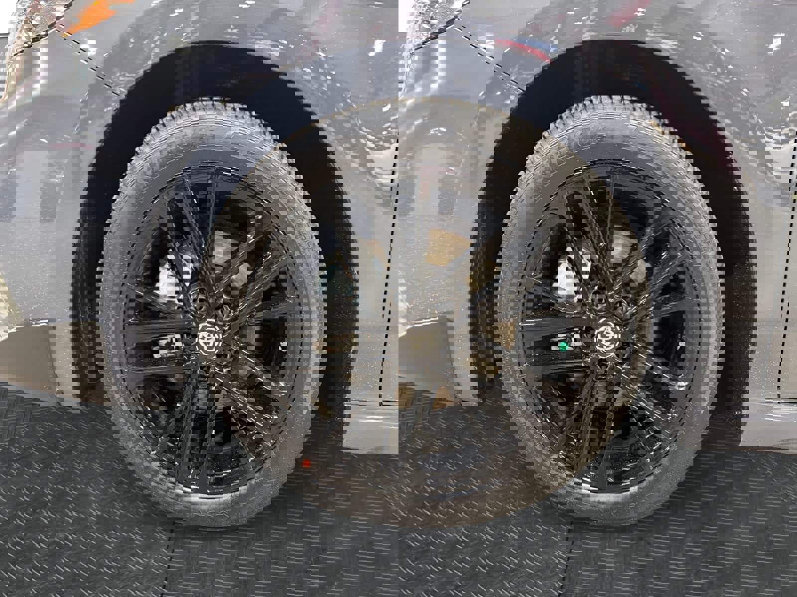 Used 2025 Toyota Camry SE image 15