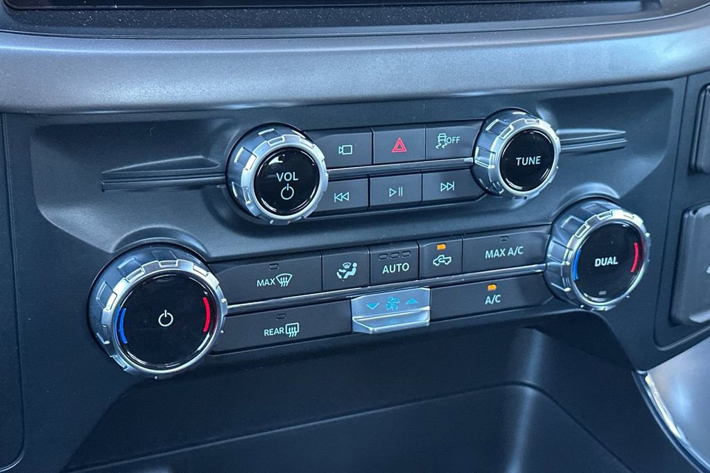 New 2025 Ford F150 XLT w/ Equipment Group 301A Standard AWD/4WD image 17