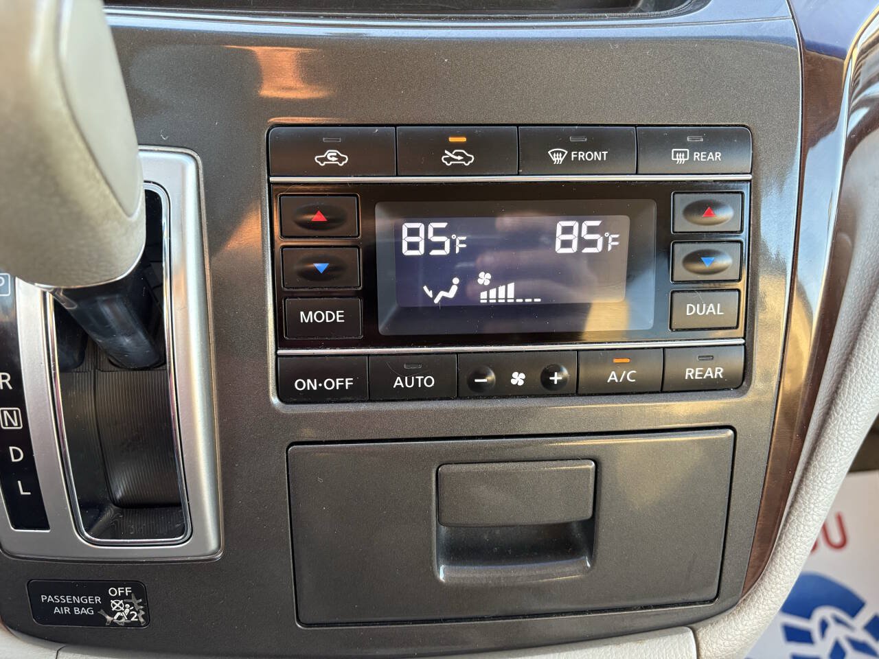 Used 2011 Nissan Quest SV FWD image 37