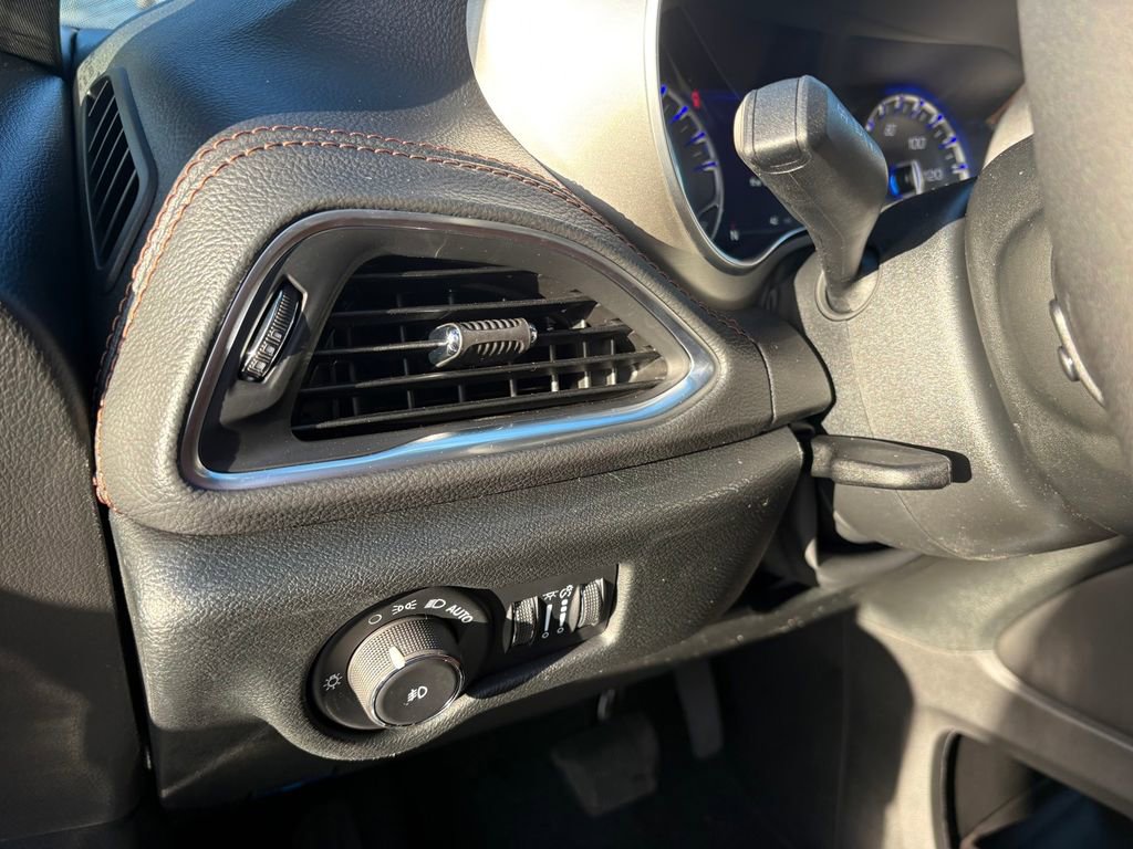 New 2026 Chrysler Pacifica Pinnacle w/ Trailer Tow Group image 19