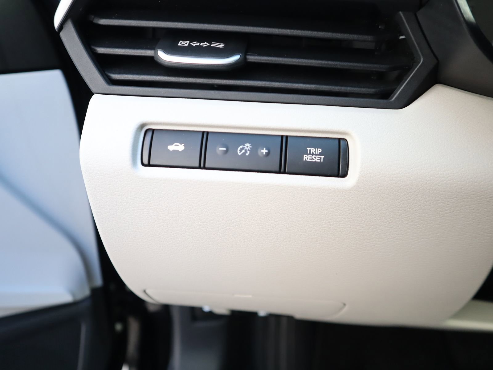 Used 2021 Nissan Altima 2.5 SV image 32