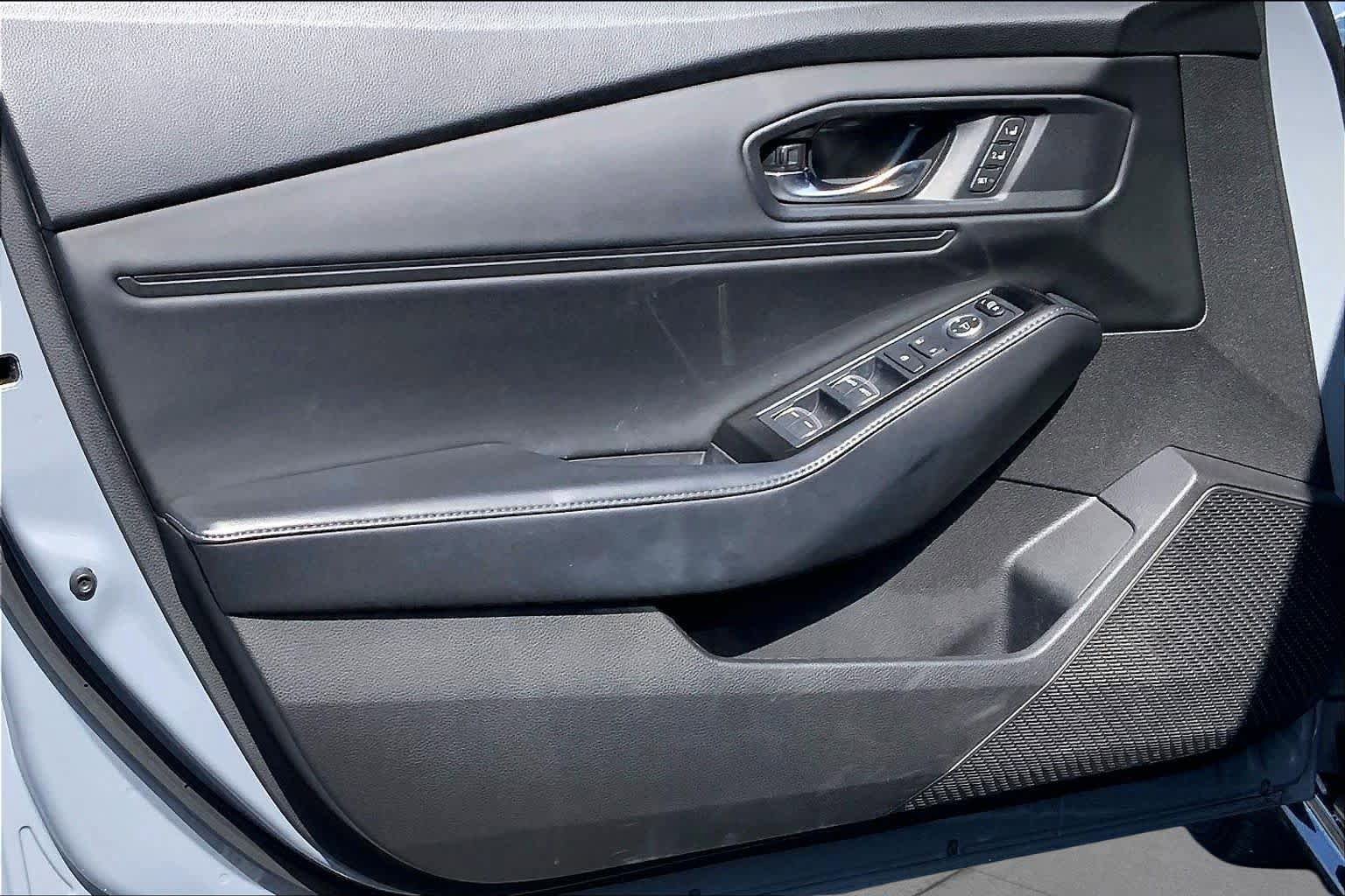 Used 2024 Honda Accord Touring image 21