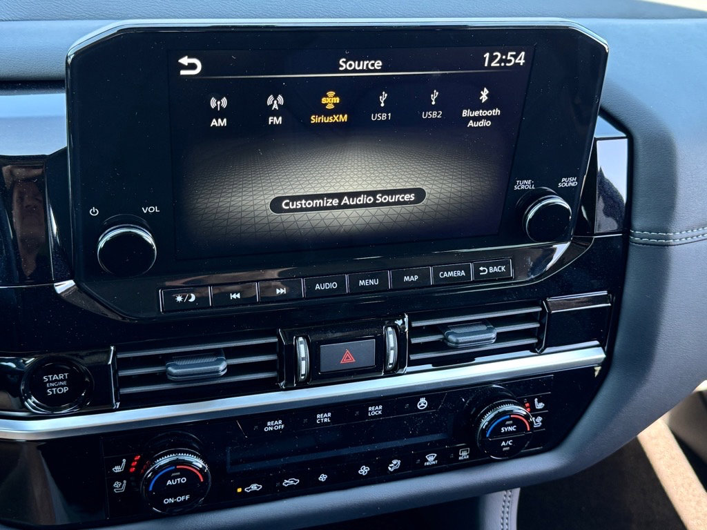 New 2025 Nissan Pathfinder Platinum image 12