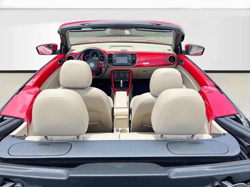 Used 2019 Volkswagen Beetle 2.0T SE FWD image 34