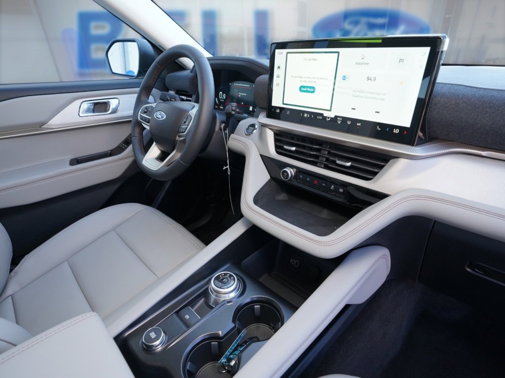 New 2026 Ford Explorer Active w/ Active Comfort Package AWD/4WD image 27