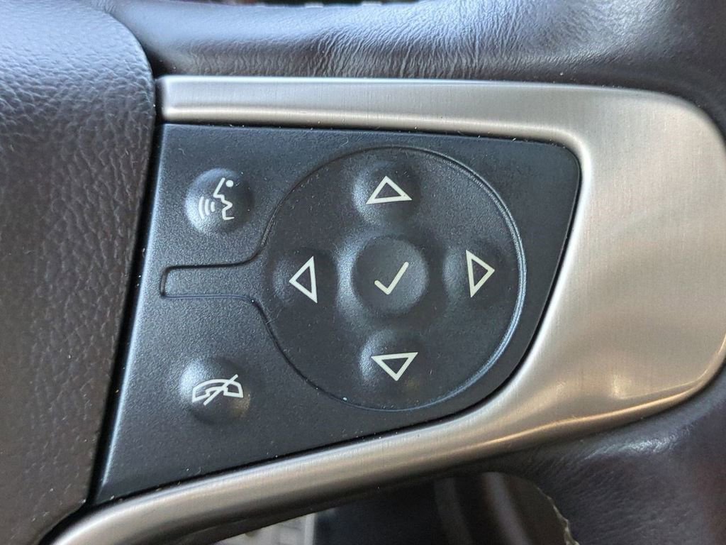 Used 2015 GMC Sierra 3500 Denali w/ Duramax Plus Package image 28