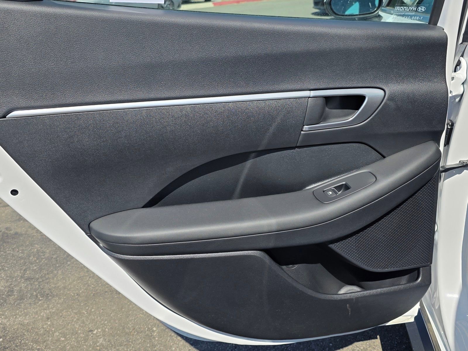New 2025 Hyundai Sonata SE FWD image 29
