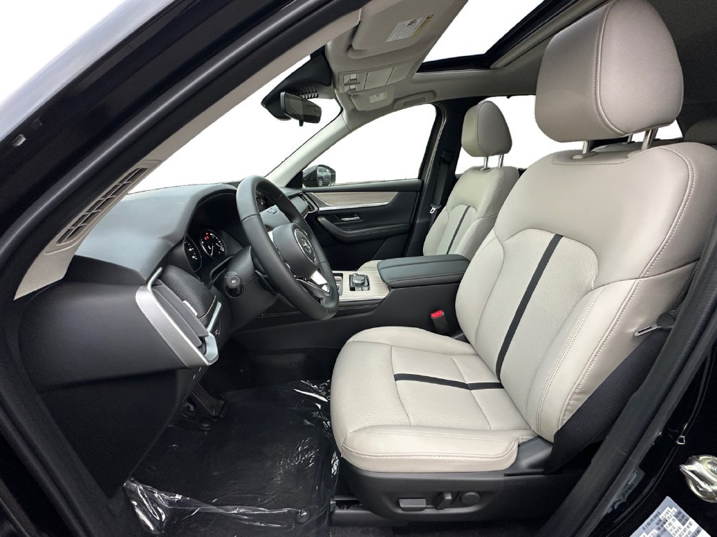New 2026 MAZDA CX-90 3.3 Turbo w/ Preferred Package AWD/4WD image 9