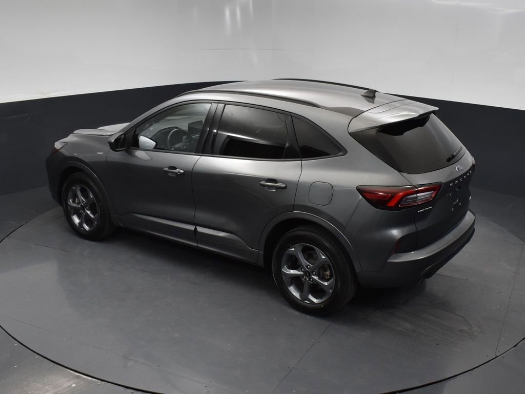 Used 2023 Ford Escape ST-Line image 40