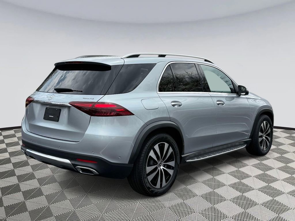 Used 2024 Mercedes-Benz GLE 350 4MATIC image 2