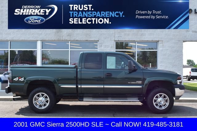 Used 2001 GMC Sierra 2500 4x4 Extended Cab HD w/ Convenience Plus Group image 3