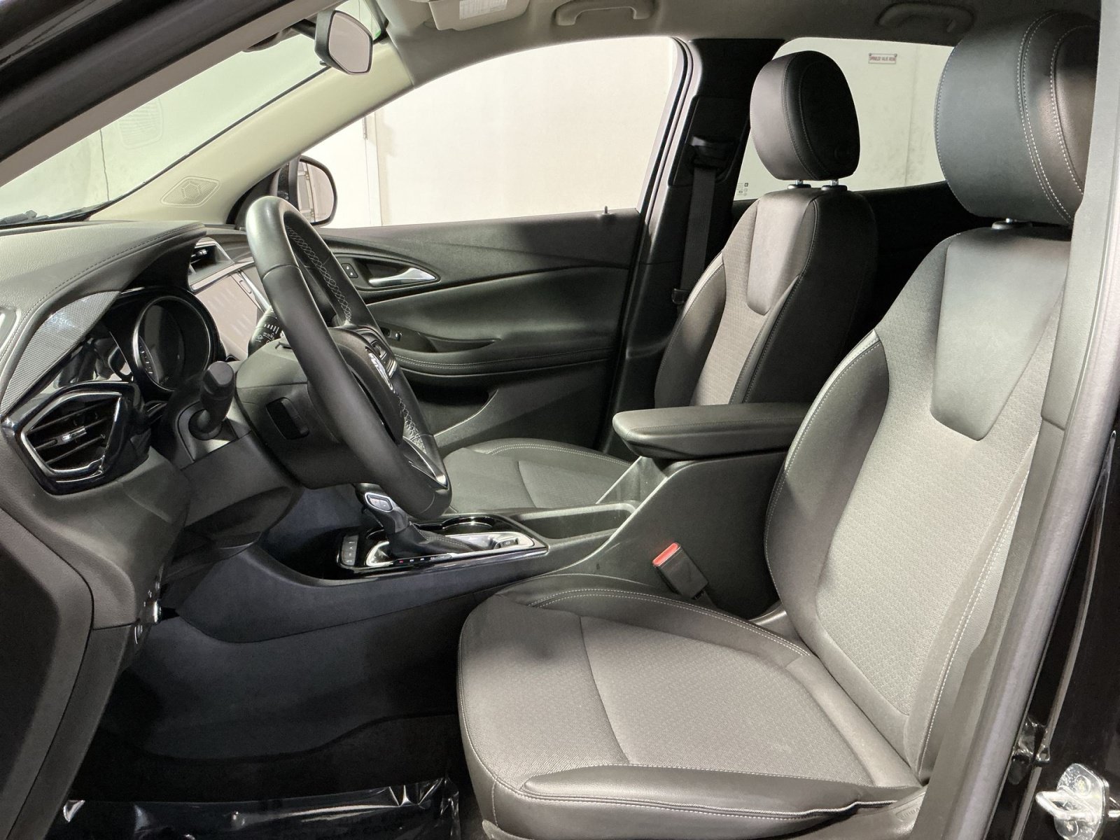 Used 2023 Buick Encore GX Preferred w/ Cold Weather Comfort Package AWD/4WD image 14
