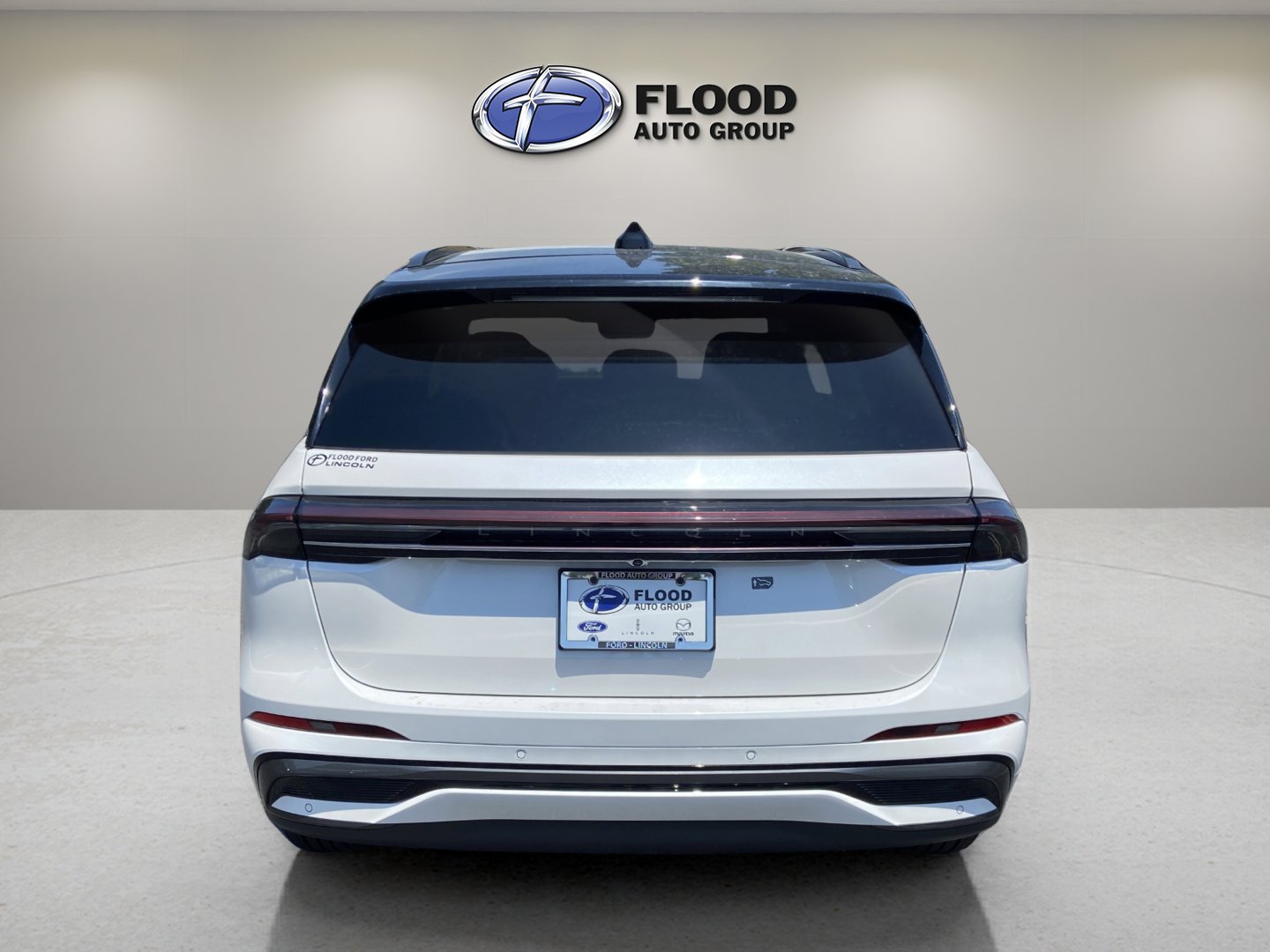 New 2025 Lincoln Nautilus Black Label w/ Jet Appearance Package image 4