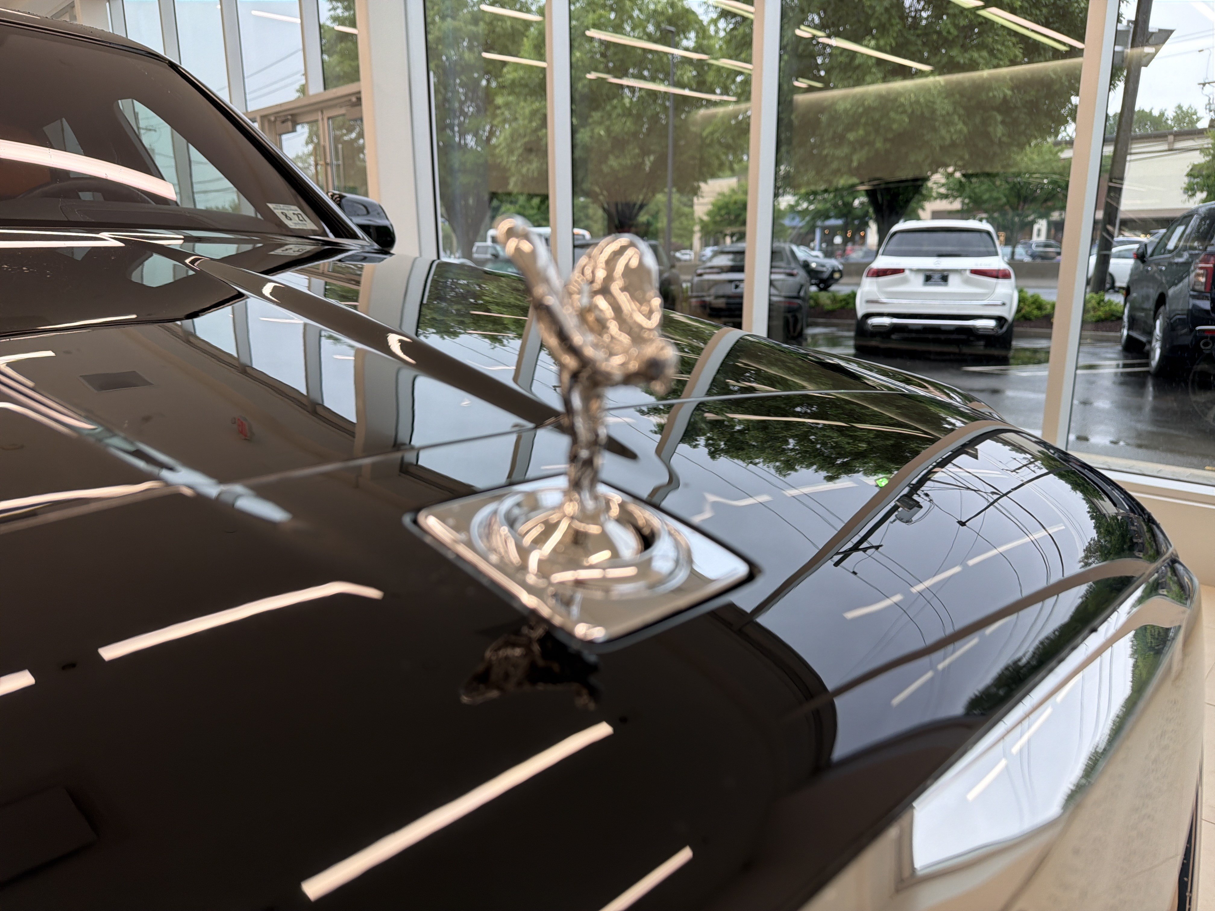 Certified 2022 Rolls-Royce Cullinan AWD/4WD image 41