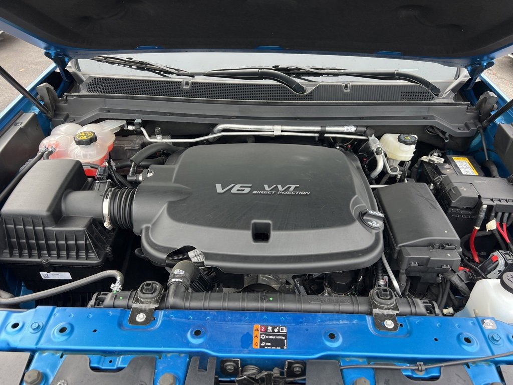 Used 2022 Chevrolet Colorado LT w/ Chrome Appearance Package image 28