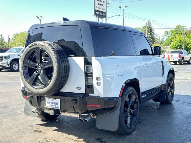 Used 2022 Land Rover Defender 90 V8 AWD/4WD image 13