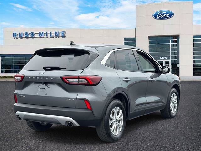Used 2024 Ford Escape Active image 4