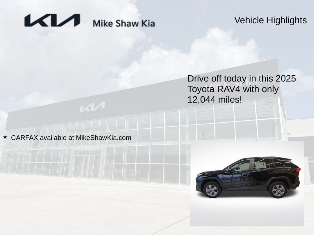 Used 2025 Toyota RAV4 XLE image 5