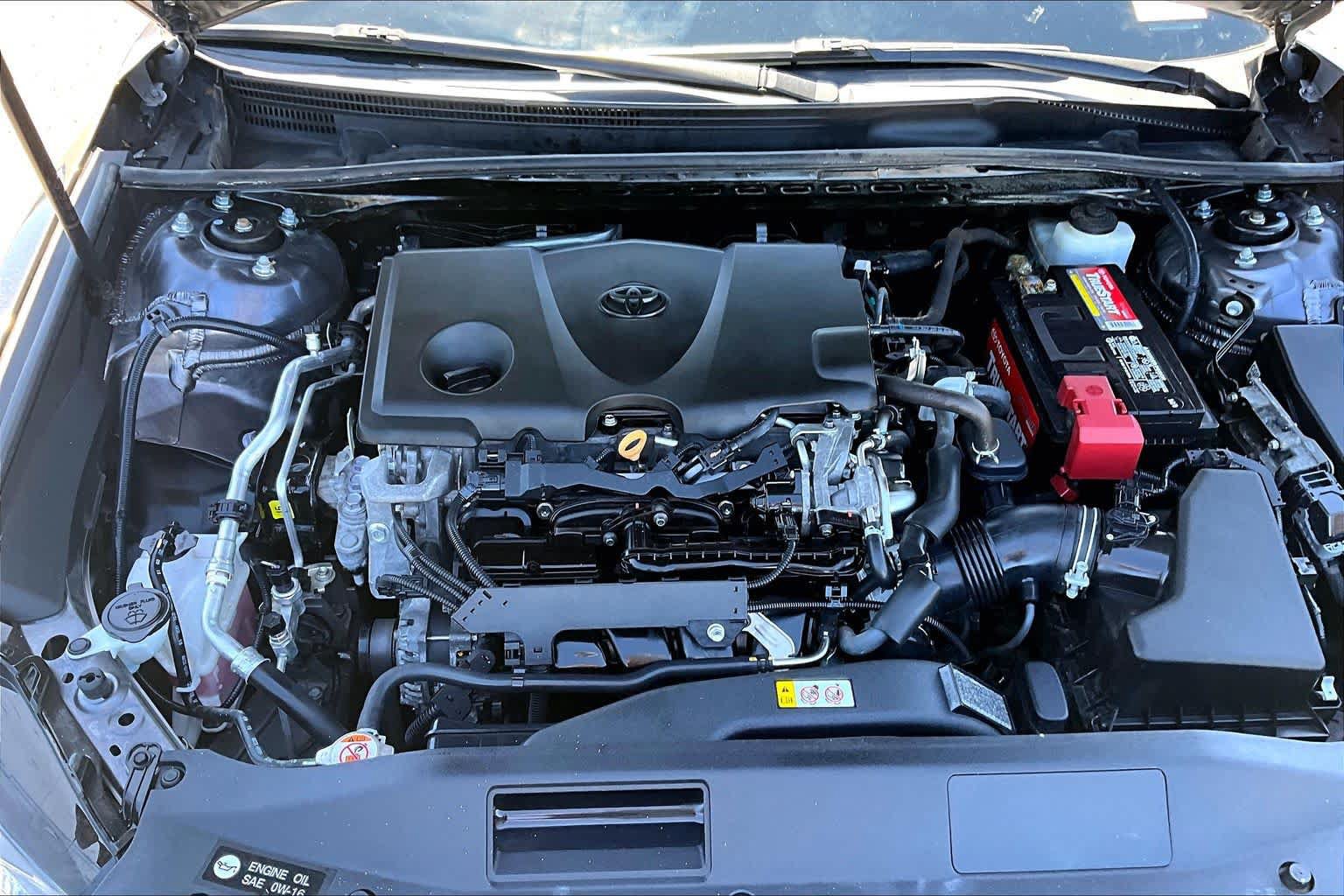 Used 2019 Toyota Camry LE FWD image 31
