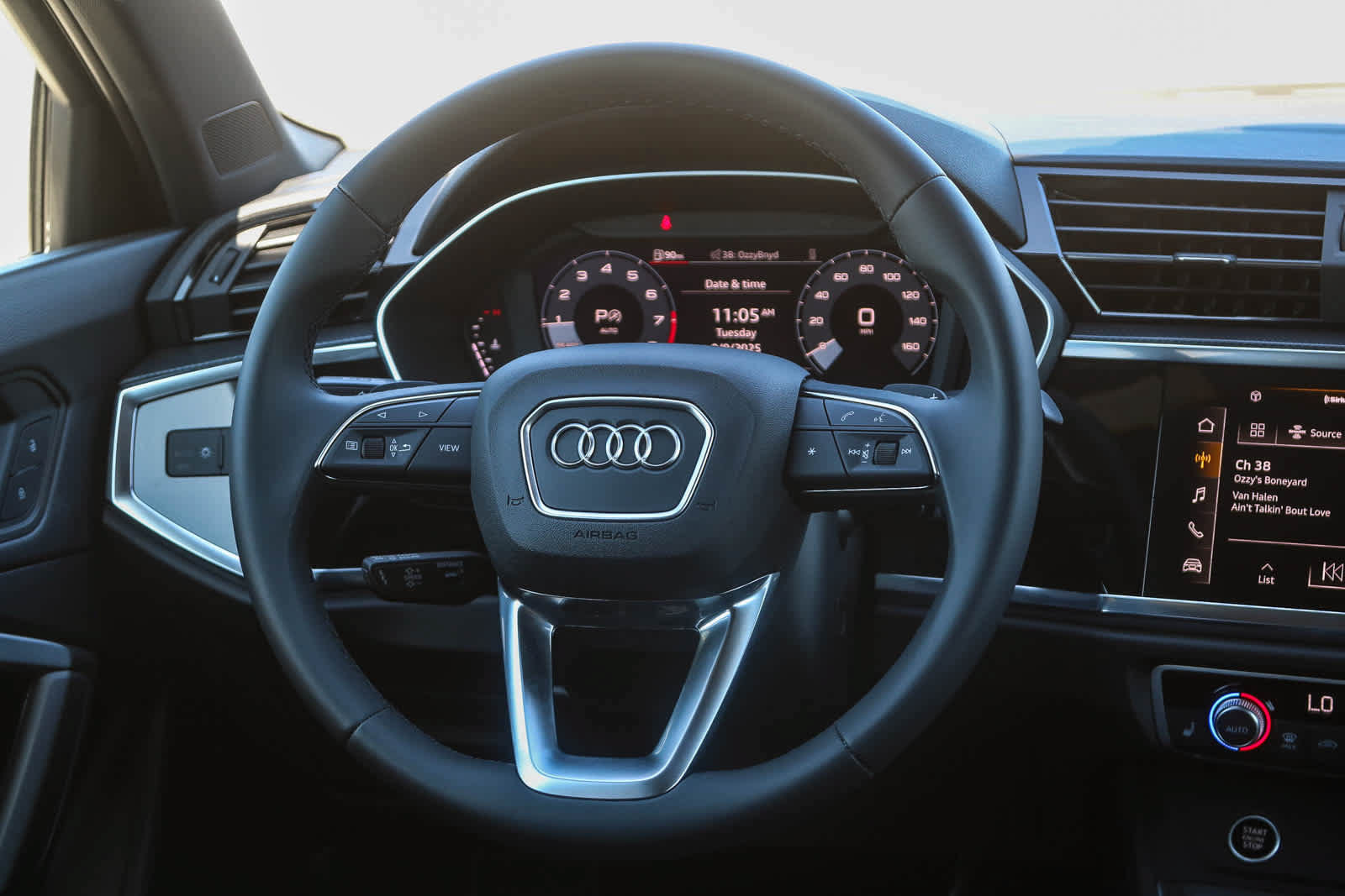 Used 2025 Audi Q3 2.0T Premium w/ Convenience Package AWD/4WD image 20