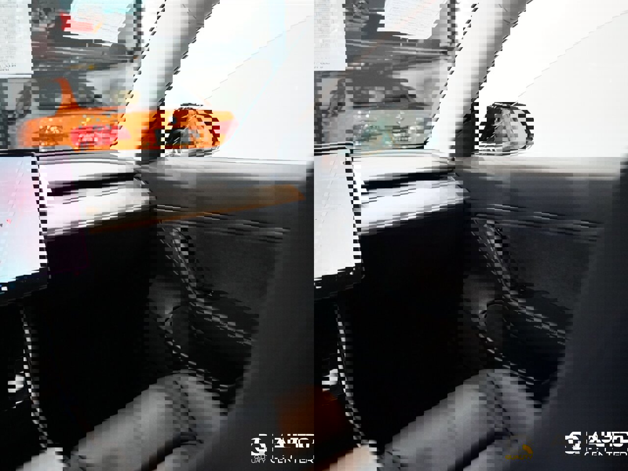 Used 2020 Tesla Model 3 Standard Range Plus image 17