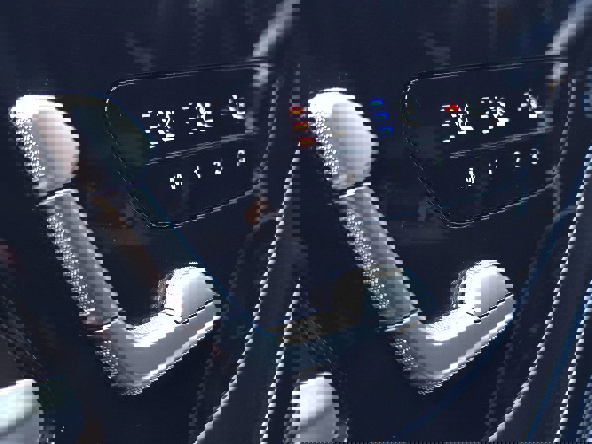 Used 2023 Mercedes-Benz S 580e 4MATIC Sedan w/ Warmth & Comfort Package image 27