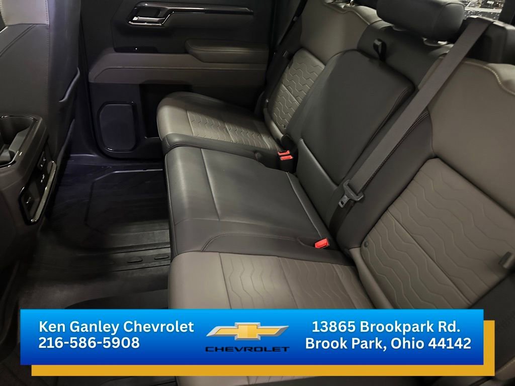 Certified 2023 Chevrolet Silverado 1500 ZR2 AWD/4WD image 19
