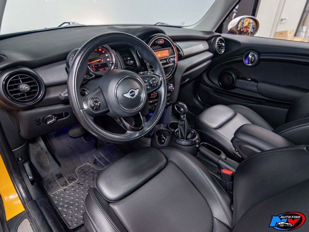 Used 2014 MINI Cooper 2-Door Hardtop image 13