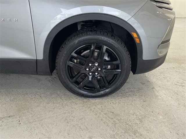 Certified 2024 Chevrolet Blazer LT w/ Driver Confidence Package image 14