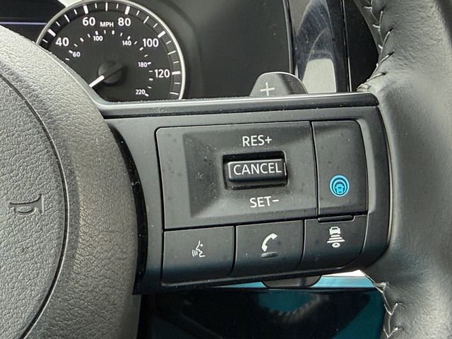 Certified 2025 Nissan Pathfinder SV AWD/4WD image 26