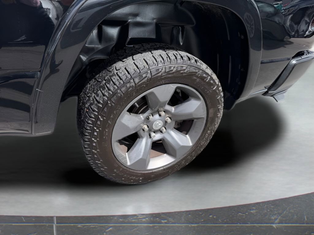 Used 2020 RAM 1500 Big Horn w/ Built-to-serve Edition AWD/4WD image 13